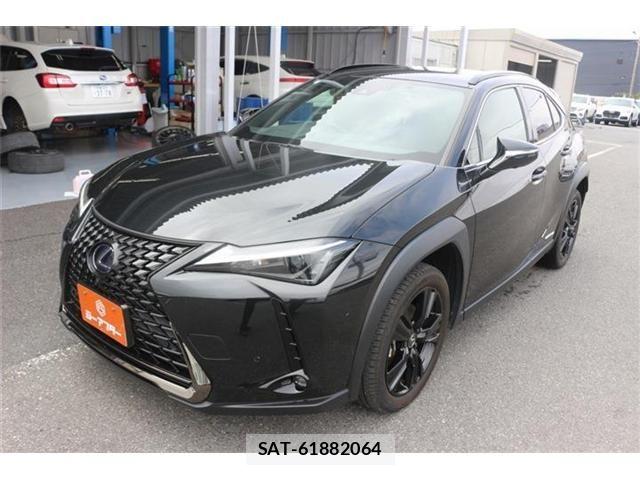 Lexus UX 2021-07 7617765-3