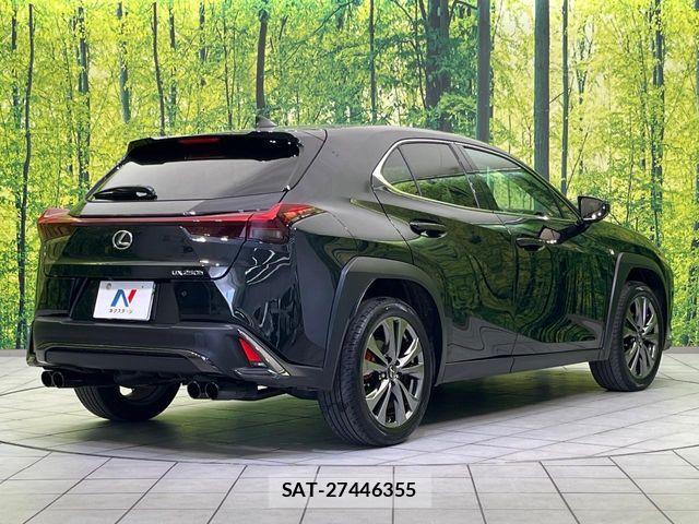Lexus UX 2023-06 7617763-15