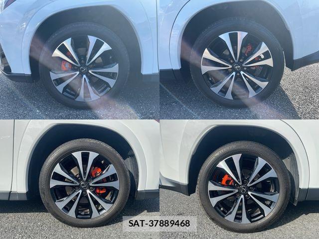 Lexus UX 2023-07 7617760-10