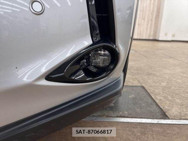 Lexus UX 2019-09 7617769-22