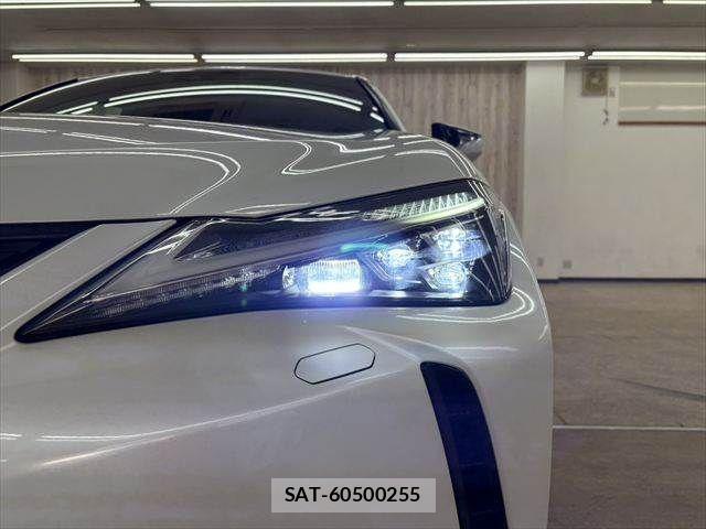 Lexus UX 2019-03 7617768-10