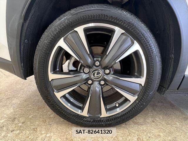 Lexus UX 2021-03 7617766-27