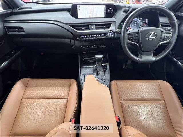 Lexus UX 2021-03 7617766-2
