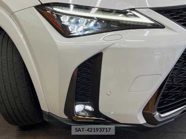Lexus UX 2021-10 7617764-13