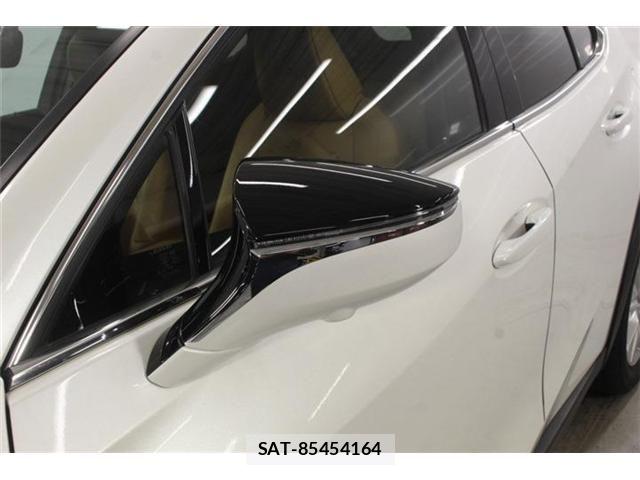 Lexus UX 2023-05 7725227-16