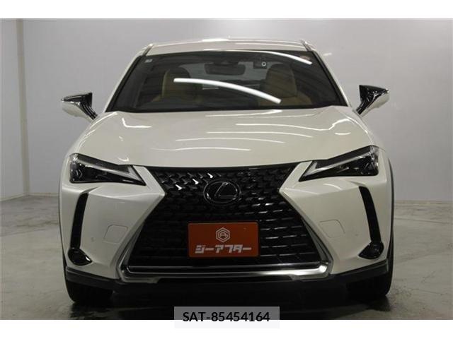 Lexus UX 2023-05 7725227-1