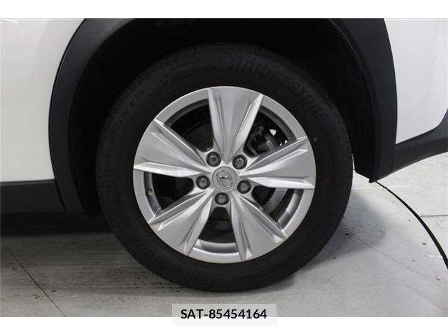 Lexus UX 2023-05 7725227-24
