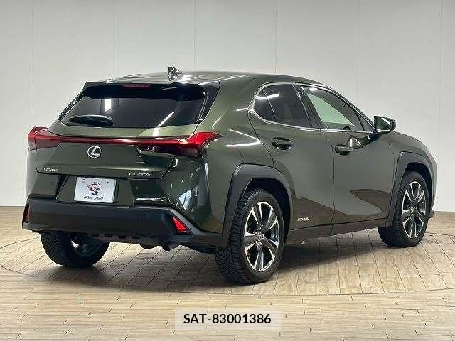 Lexus UX 2020-02 7725229-15