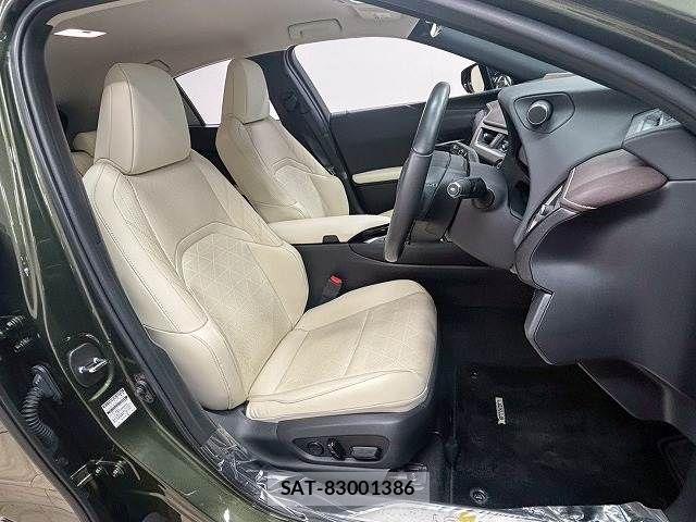 Lexus UX 2020-02 7725229-4