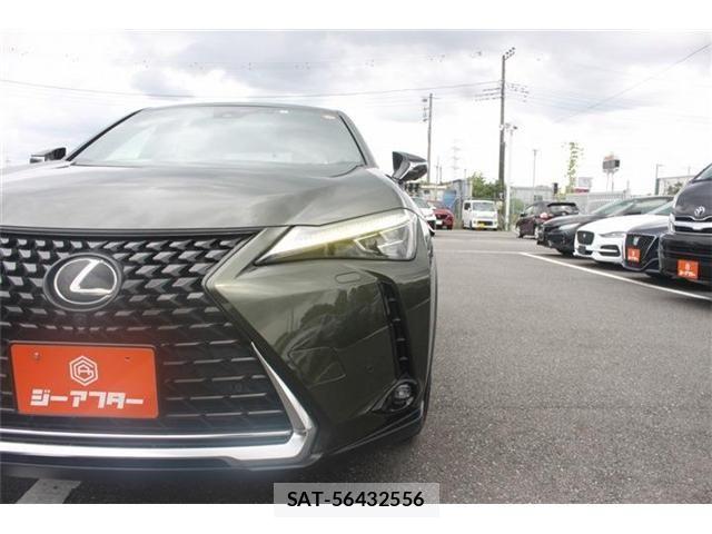 Lexus UX 2023-03 7725230-15