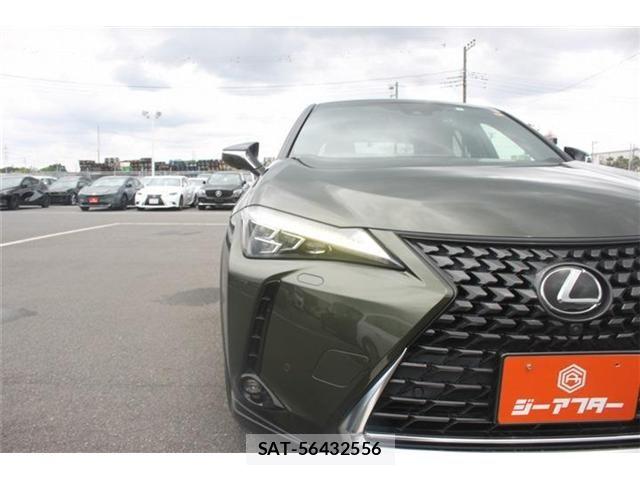 Lexus UX 2023-03 7725230-17
