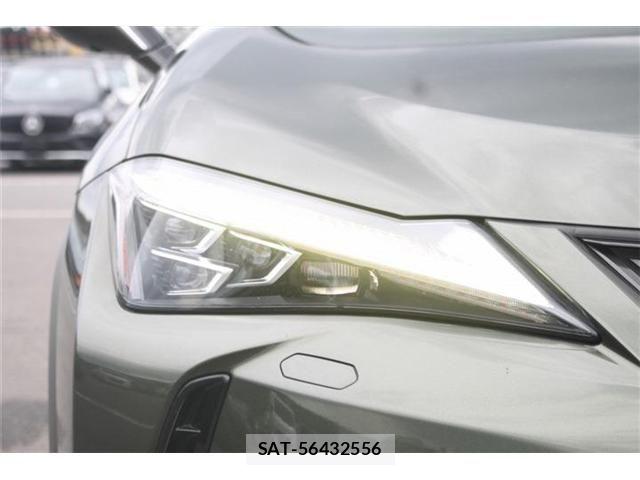 Lexus UX 2023-03 7725230-18