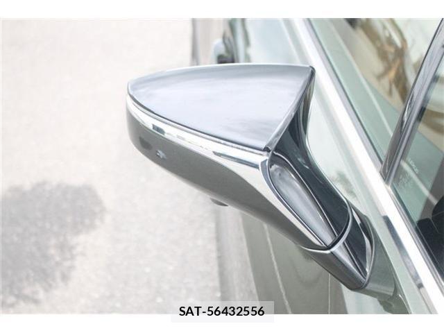 Lexus UX 2023-03 7725230-29