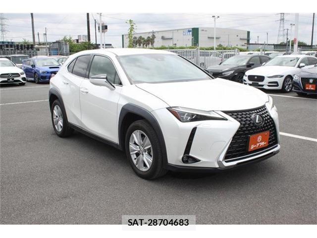 Lexus UX 2023-05 7725235-1