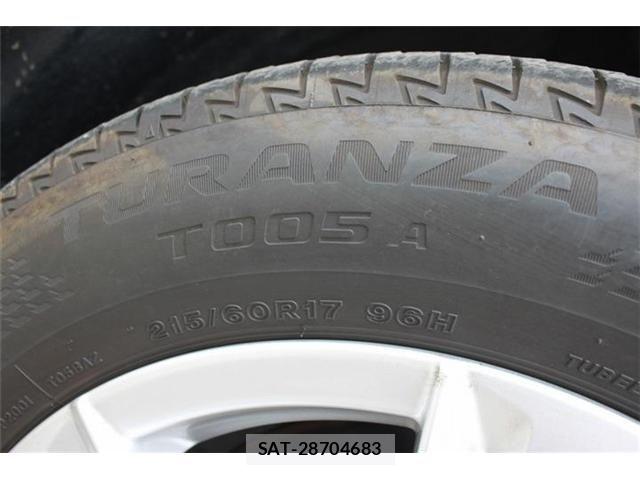 Lexus UX 2023-05 7725235-24