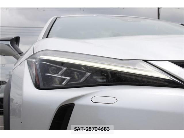 Lexus UX 2023-05 7725235-3