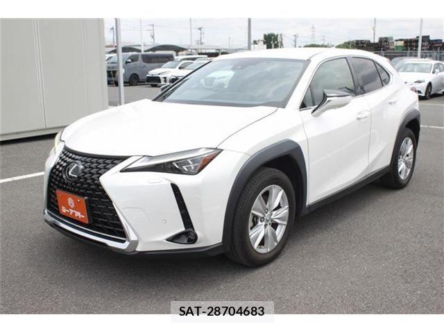 Lexus UX 2023-05 7725235-7