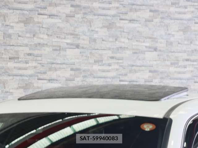 Lexus UX 2019-07 7725231-16