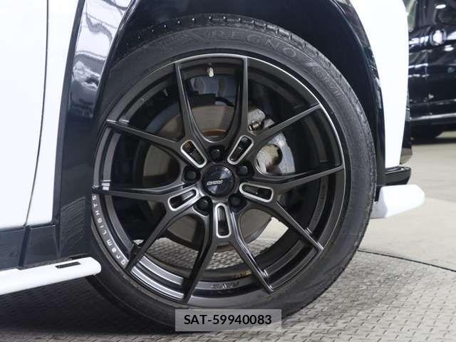 Lexus UX 2019-07 7725231-19