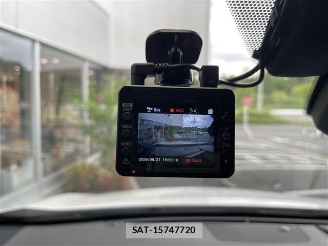 Lexus UX 2019-11 7725232-6