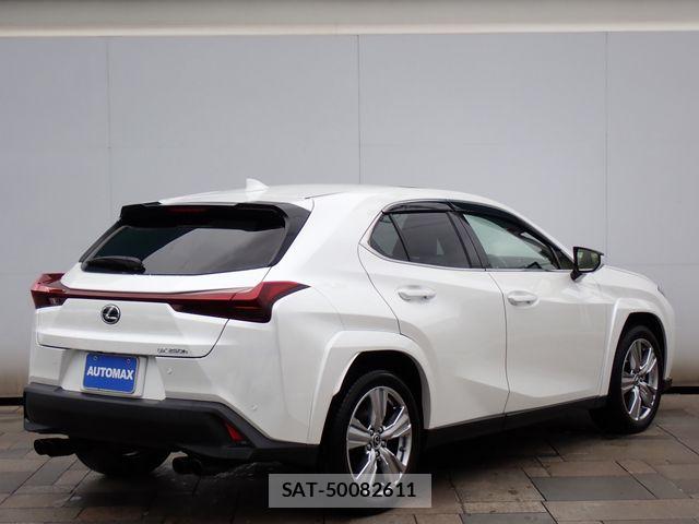 Lexus UX 2022-09 7725228-2