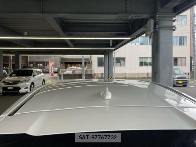 Lexus UX 2019-08 7725236-7