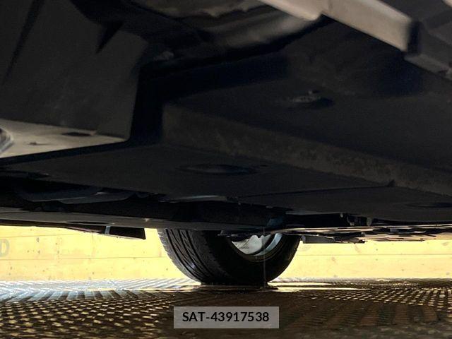 Lexus UX 2019-01 7786671-18
