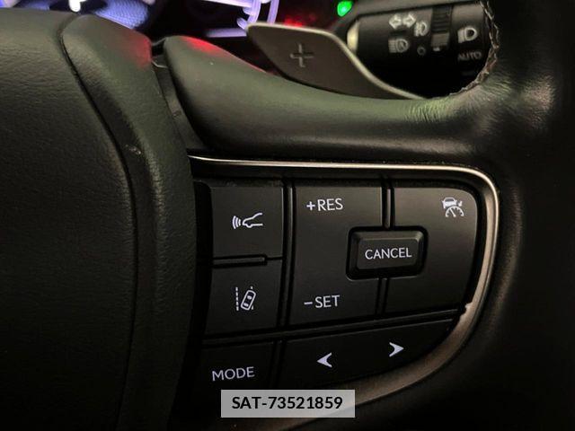 Lexus UX 2020-11 7786668-4