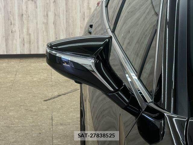 Lexus UX 2020-12 7877478-25