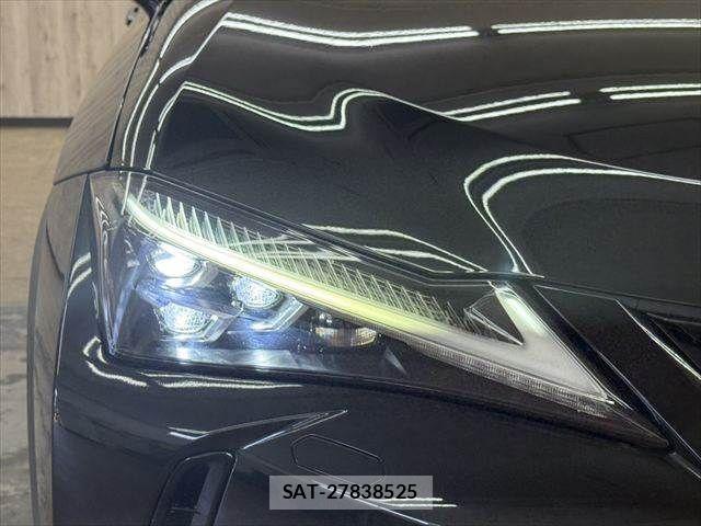 Lexus UX 2020-12 7877478-29