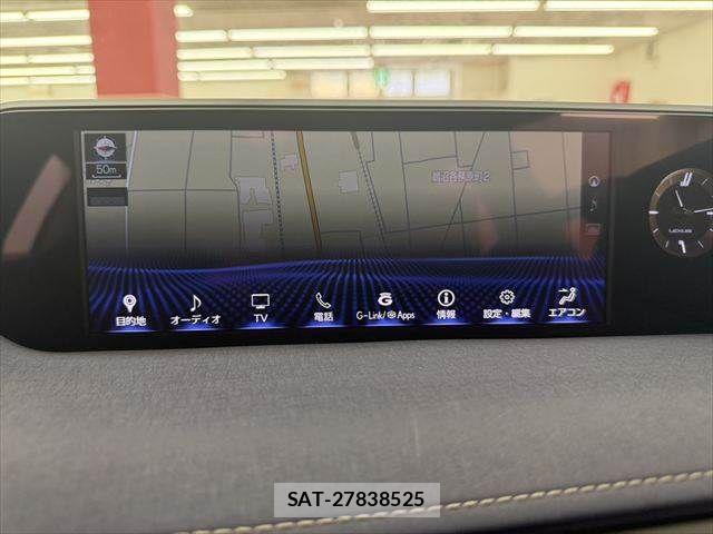 Lexus UX 2020-12 7877478-4