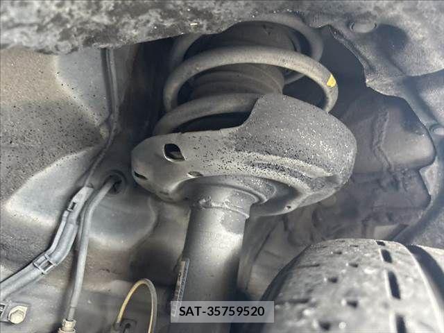 Lexus UX 2019-01 7877470-14