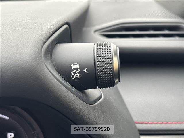 Lexus UX 2019-01 7877470-6