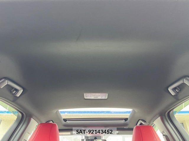 Lexus UX 2019-10 7877471-12