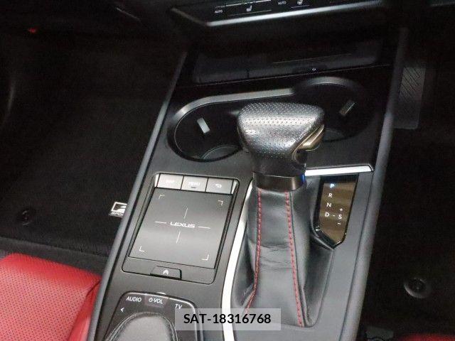 Lexus UX 2019-09 7902887-22