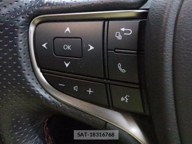 Lexus UX 2019-09 7902887-26