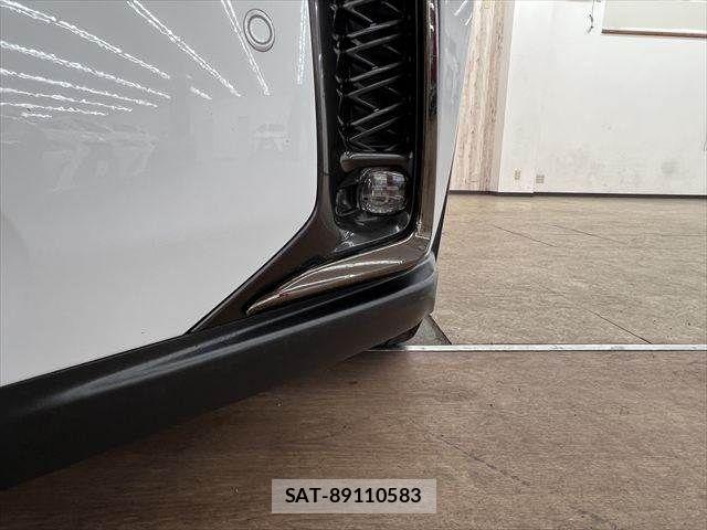 Lexus UX 2019-08 7902888-21