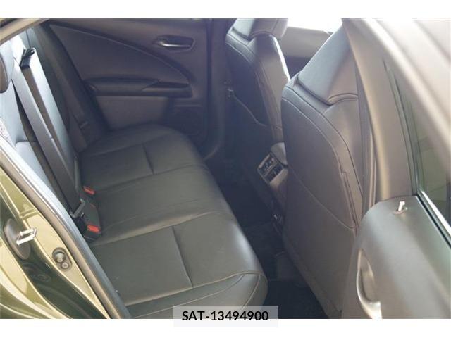 Lexus UX 2020-01 7902886-15