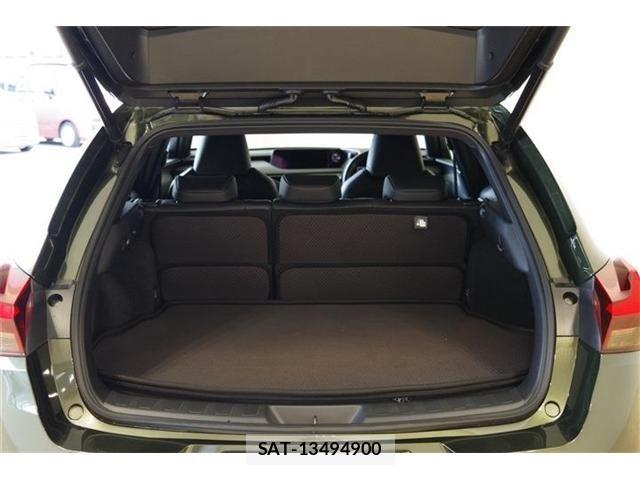 Lexus UX 2020-01 7902886-16