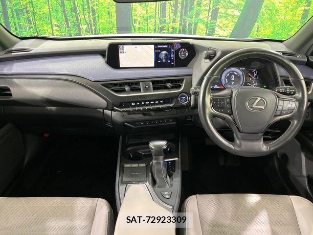 Lexus UX 2019-11 7962480-4