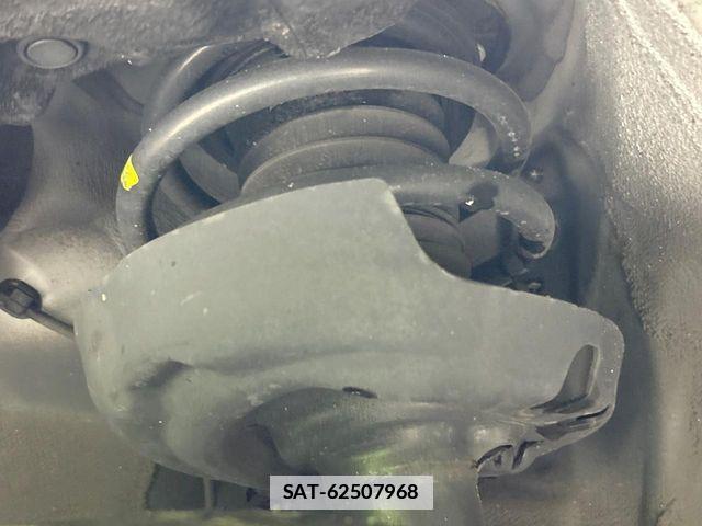 Lexus UX 2021-02 7979815-19