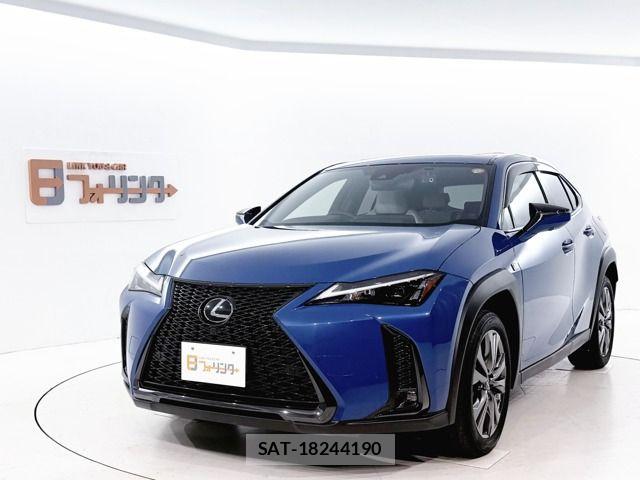 Lexus UX 2023-08 7979813-0