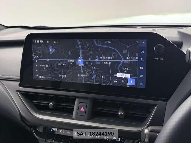 Lexus UX 2023-08 7979813-14