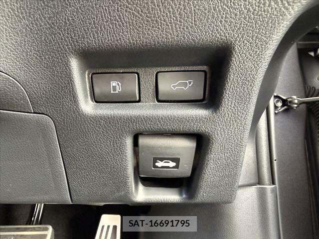 Lexus UX 2022-10 8036501-29