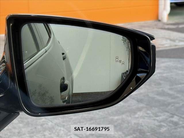 Lexus UX 2022-10 8036501-5