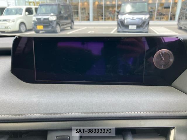 Lexus UX 2021-08 8036511-19