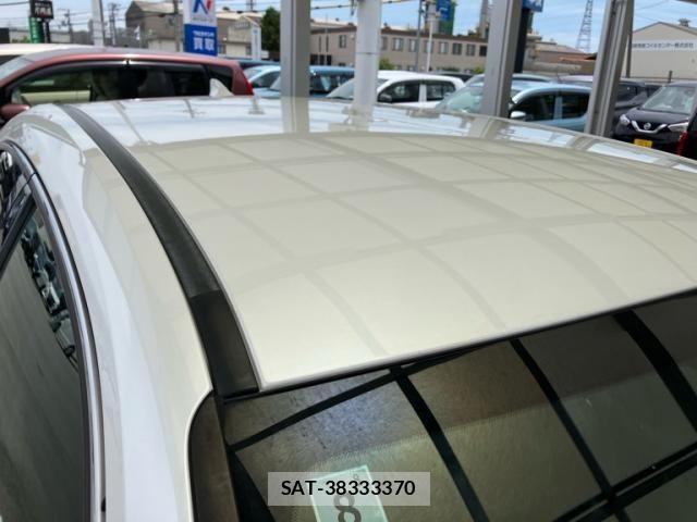 Lexus UX 2021-08 8036511-4