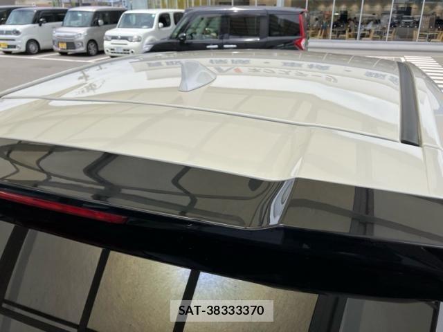 Lexus UX 2021-08 8036511-5