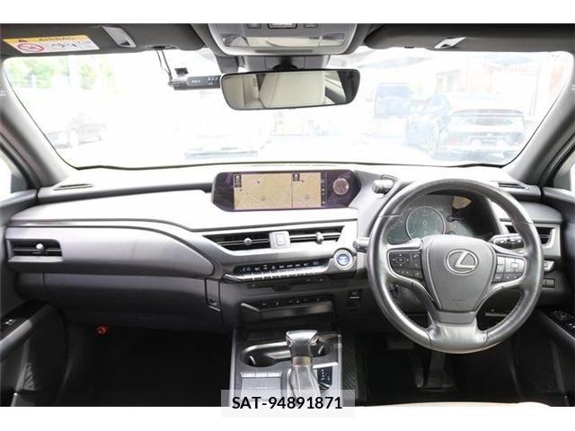 Lexus UX 2019-10 8036505-16