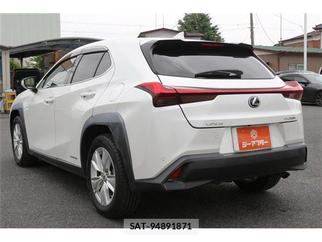 Lexus UX 2019-10 8036505-22